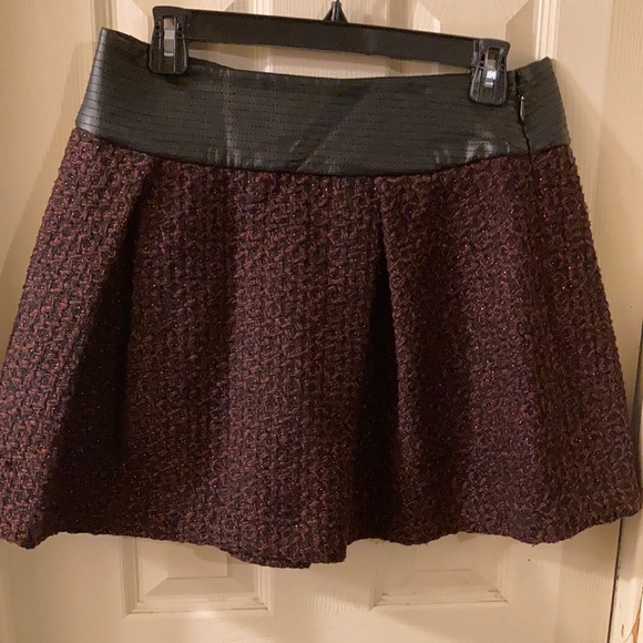 BCBGeneration Dresses & Skirts - BCBG MINI SKIRT WITH WIDE WAIST BAND SIZE 10